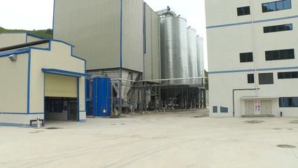 貴定:年產18萬噸飼料廠正式投產